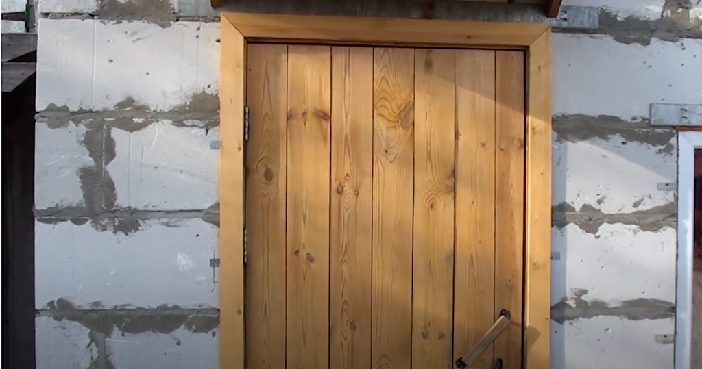Деревянная дверь своими руками: изготовление и монтаж дверного полотна - Сайт о дверях